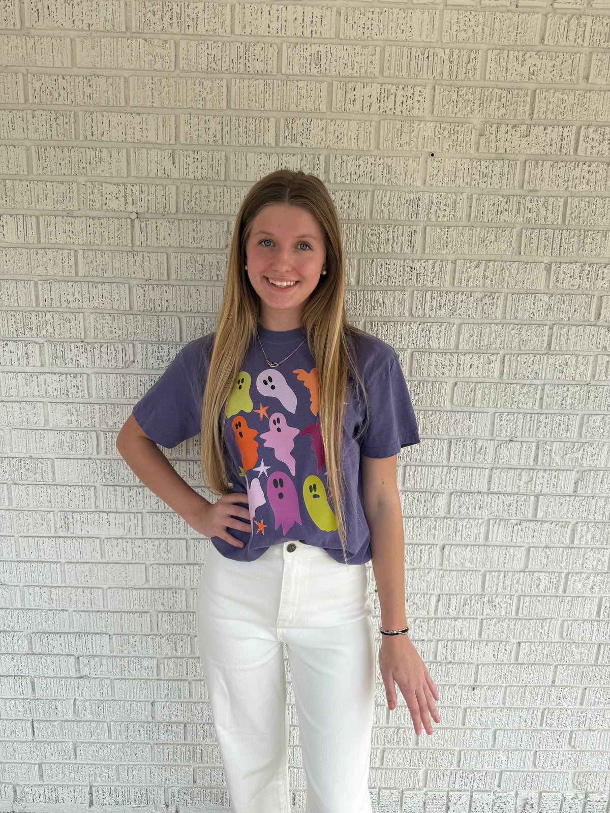 Purple Groovy Ghost Comfort Colors T￼-Shirt