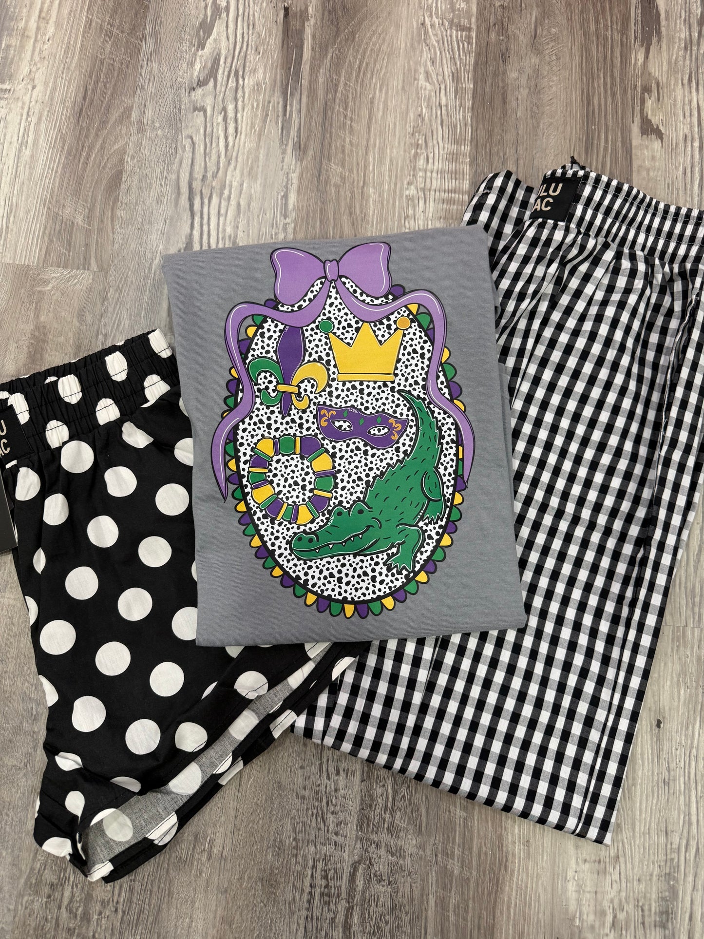 Mardi Gras Frame Comfort Colors T-shirt
