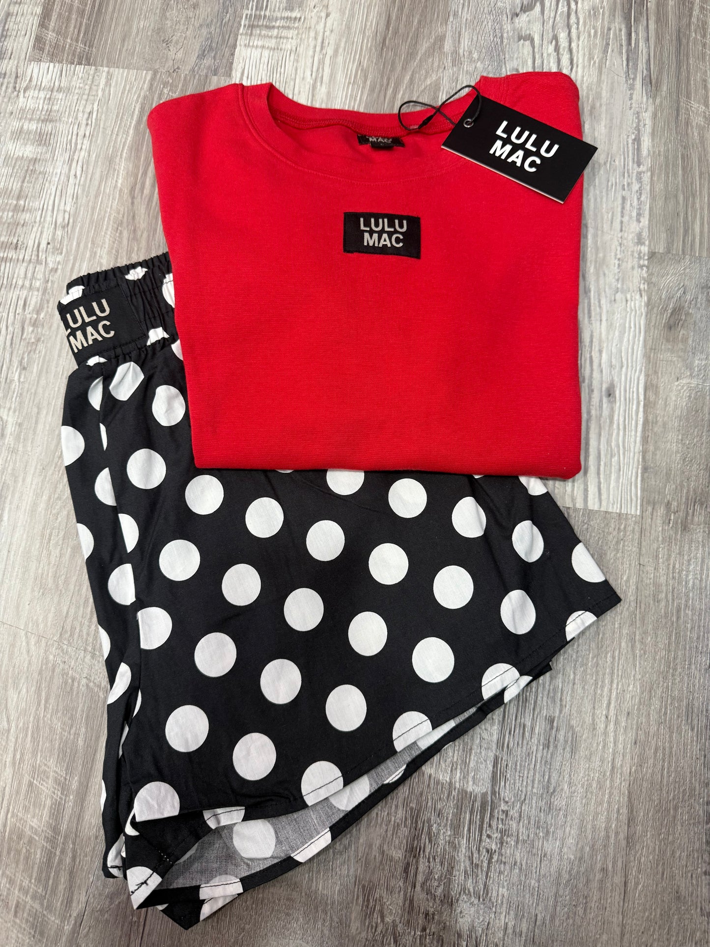 Black Lulu Mac Polkadot Shorts ￼