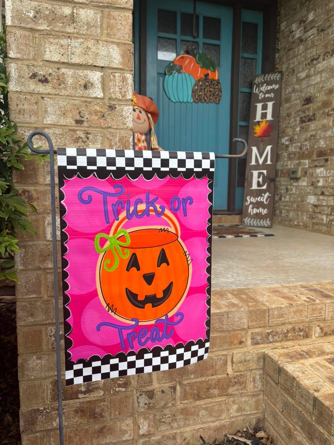 Fall & Halloween Door Hangers and Garden flags!