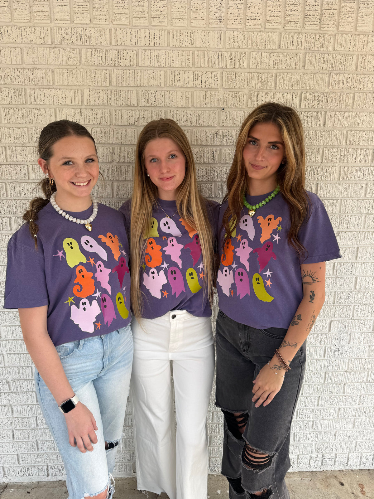 Purple Groovy Ghost Comfort Colors T￼-Shirt
