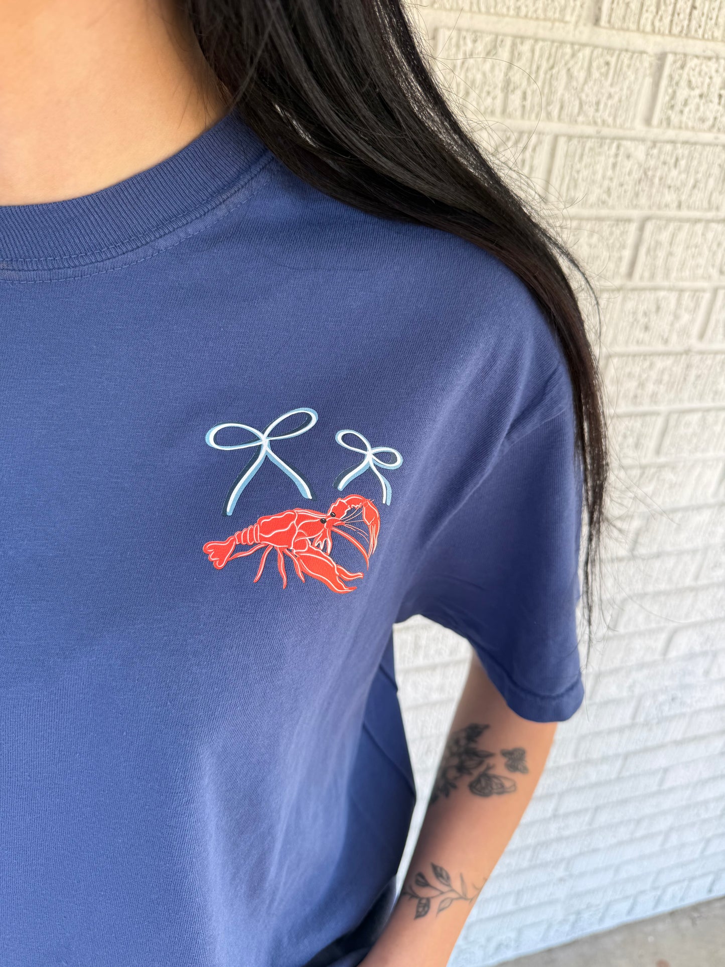 “Suck The Head, Pinch The Tail” Comfort Color T-shirt