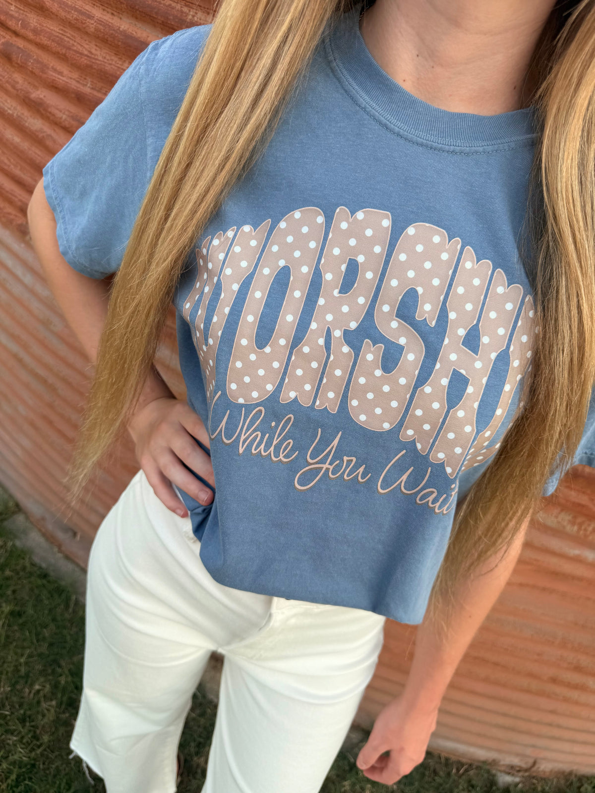 Worship While You Wait, Comfort Colors tee