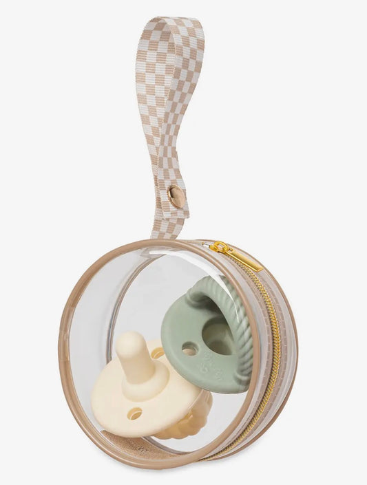 Itzy Ritzy Checkerd Paci Case
