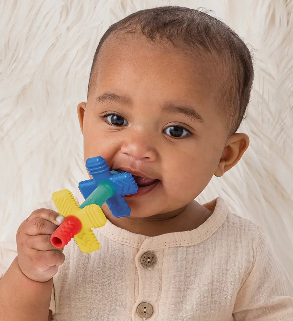 Itzy Ritzy Teensy Tubes Teether